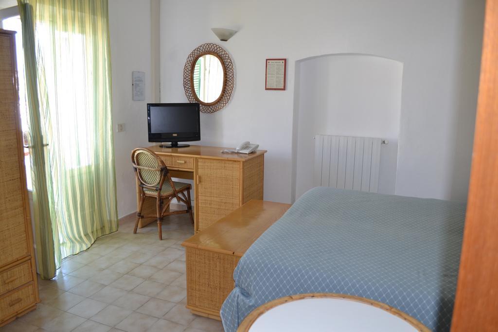 Hotel Scoglio Bianco Portoferraio Værelse billede