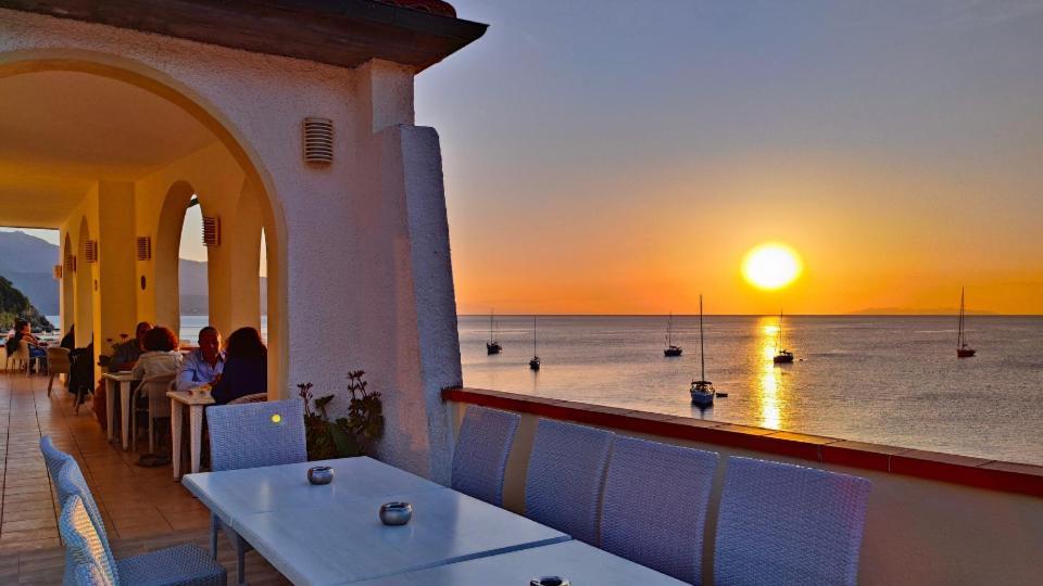 Hotel Scoglio Bianco Portoferraio Eksteriør billede
