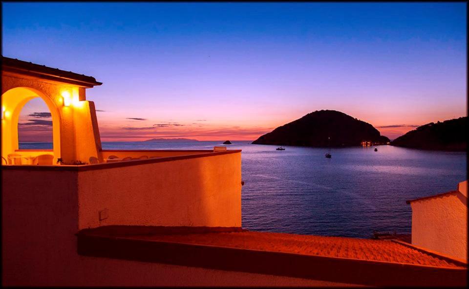 Hotel Scoglio Bianco Portoferraio Eksteriør billede