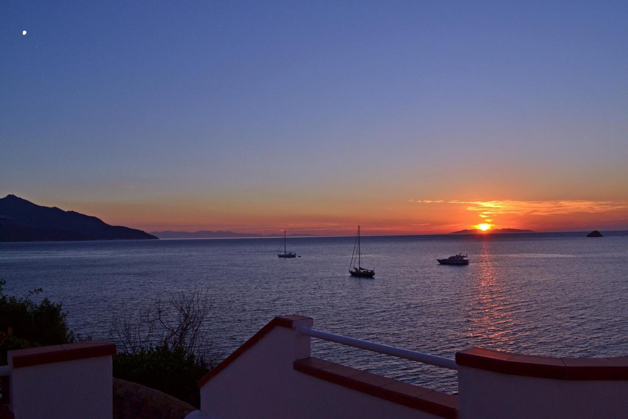 Hotel Scoglio Bianco Portoferraio Eksteriør billede